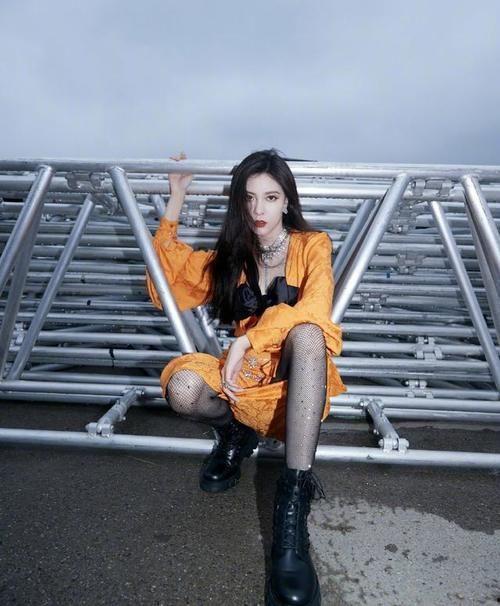 ROsi写真口罩丝袜,口罩丝袜下的性感诱惑